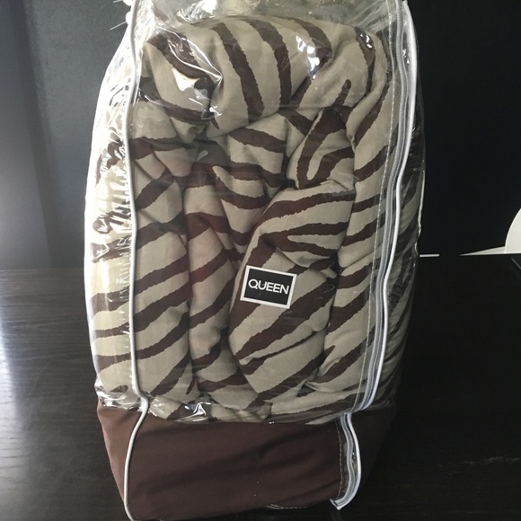 Michael Kors Bedding | Michael Kors Zebra Queen Comforter ...